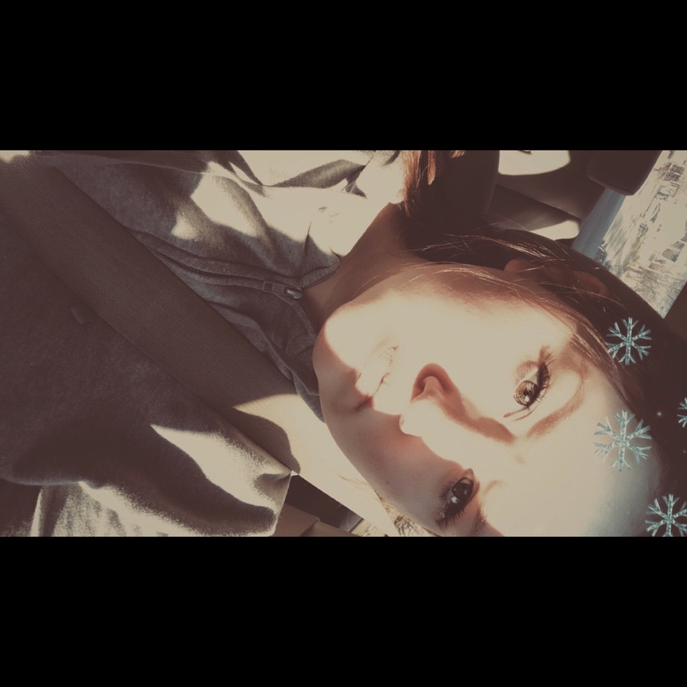 Meet your Posher, Hannah